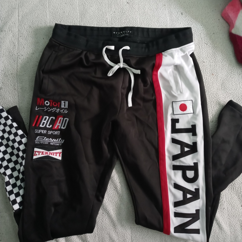 Eternity joggers